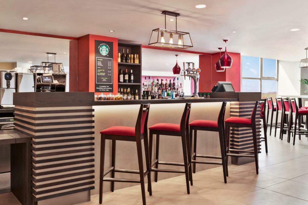Ramada East Kilbride Hotel Kültér fotó